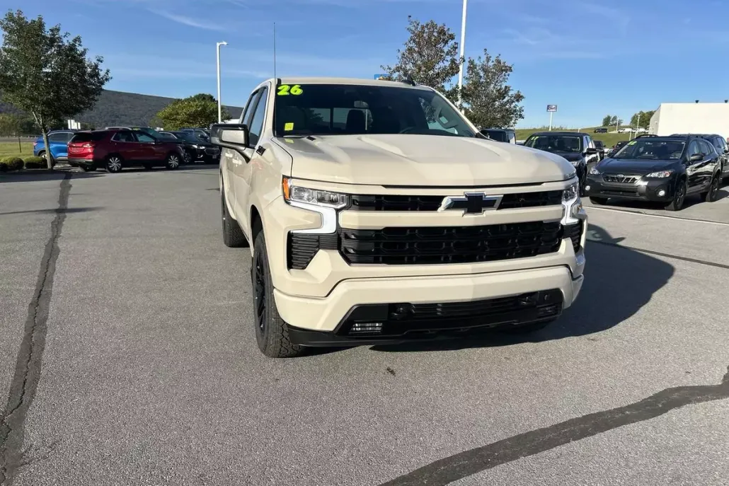 2026 Chevrolet Silverado 1500 RST photo 1