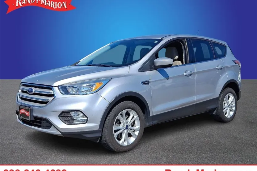 2017 Ford Escape SE photo 1