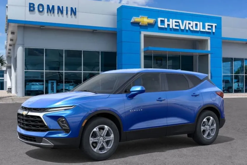 2025 Chevrolet Blazer 2LT photo 1