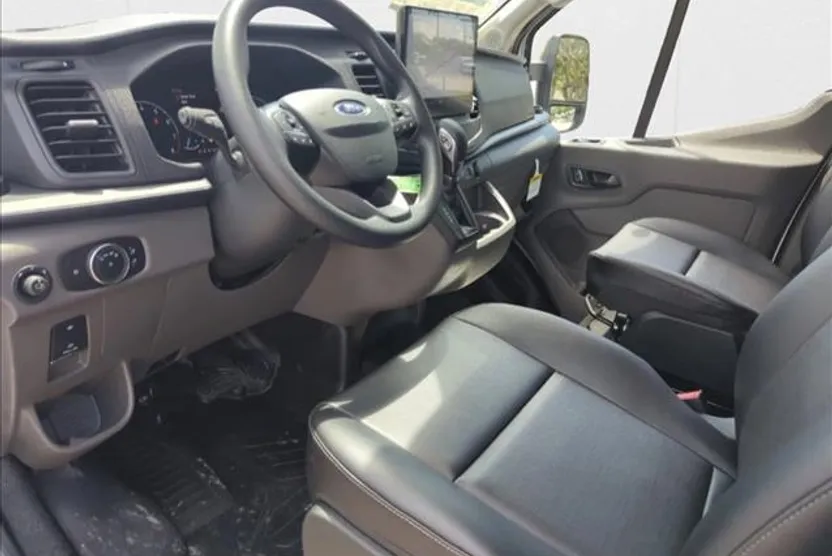 2025 Ford Transit photo 1