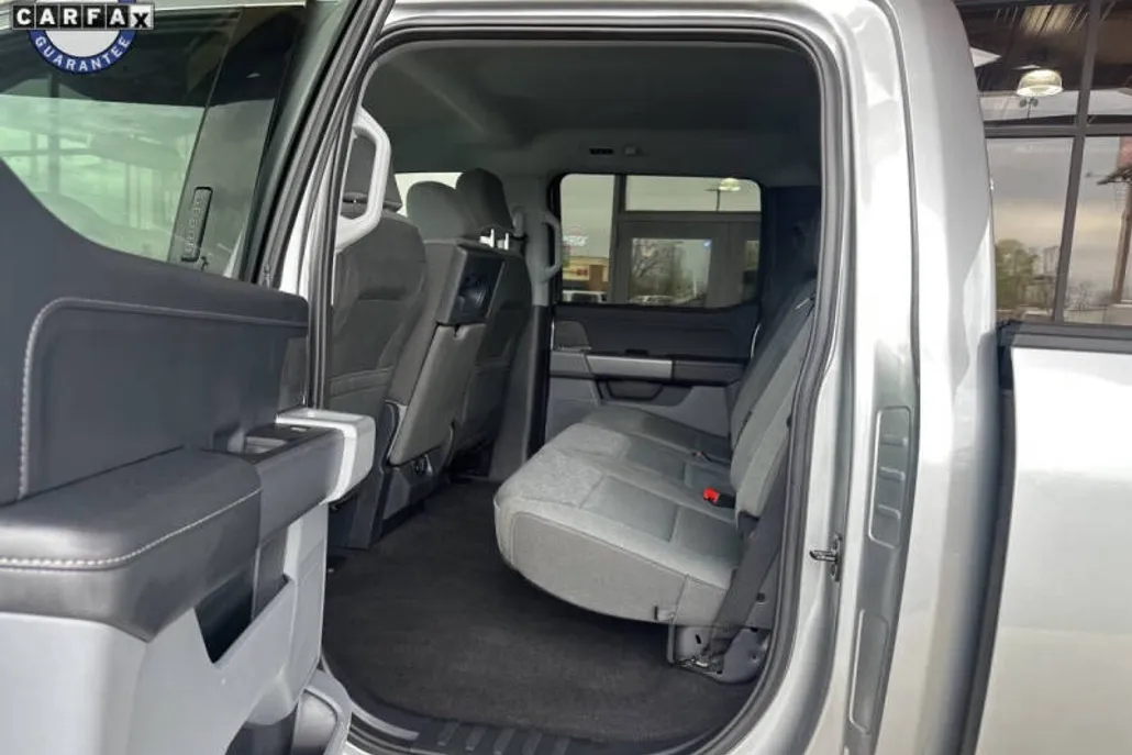 2024 Ford F-150 XLT photo 1