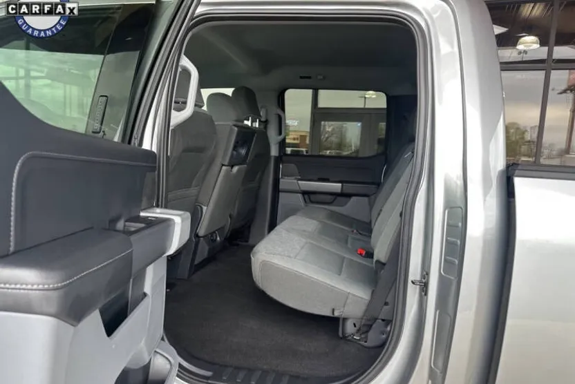 2024 Ford F-150 XLT photo 1