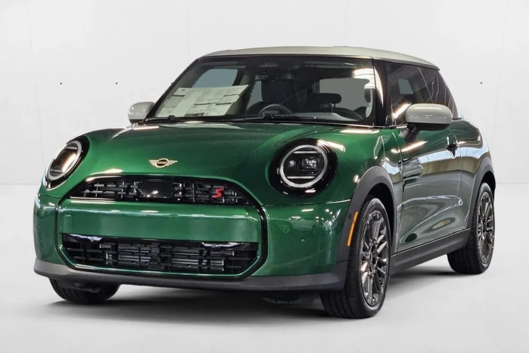 2025 Mini Cooper 2 Door Hardtop S photo 1