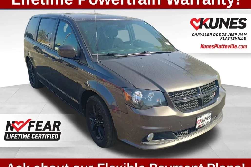 2019 Dodge Grand Caravan SE Plus photo 1