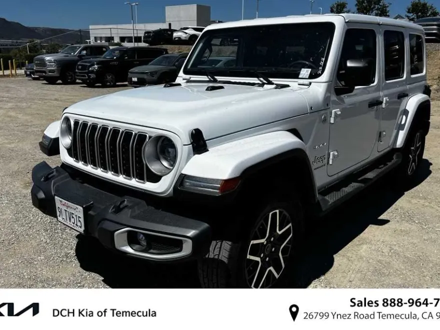 2024 Jeep Wrangler Sahara photo 1