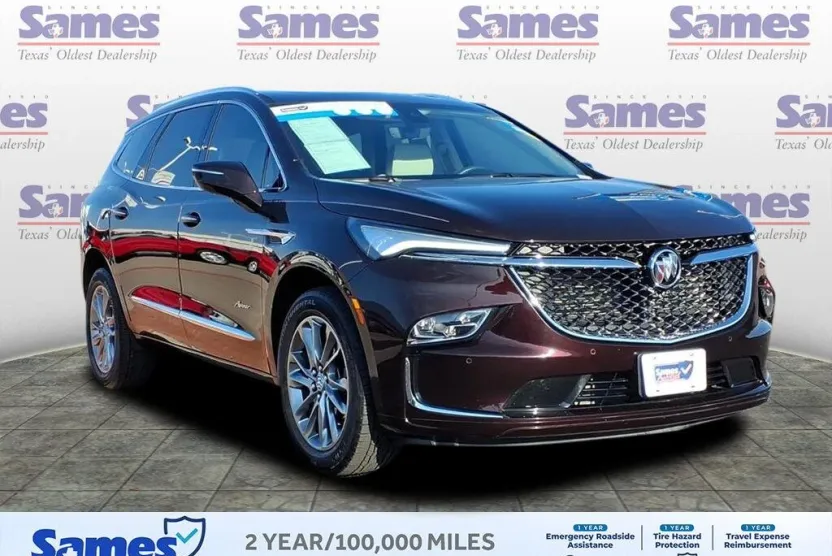 2023 Buick Enclave Avenir photo 1