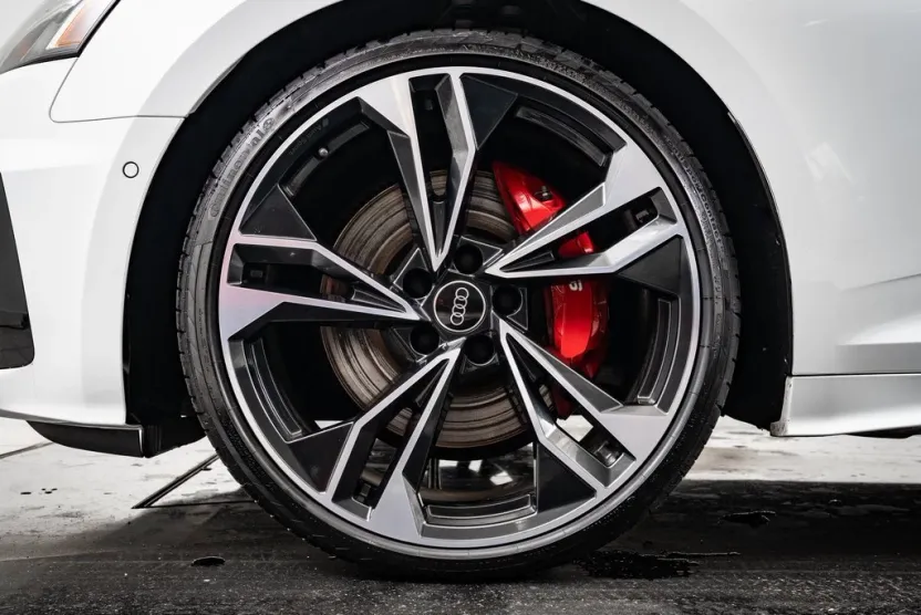 2024 Audi S5 Prestige photo 1