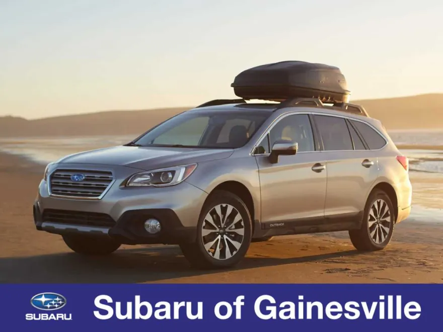 2015 Subaru Outback 2.5i Limited photo 1