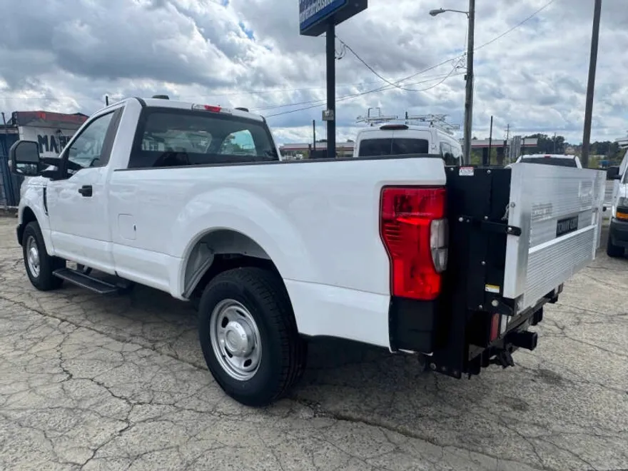 2022 Ford F-250 XL photo 1