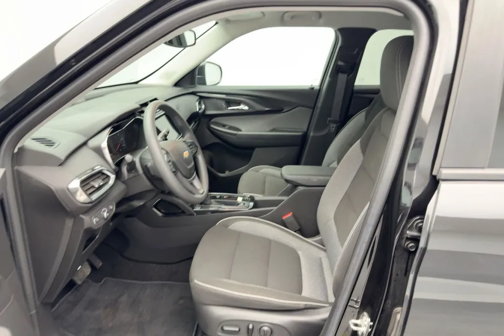 2022 Chevrolet Trailblazer LT photo 1