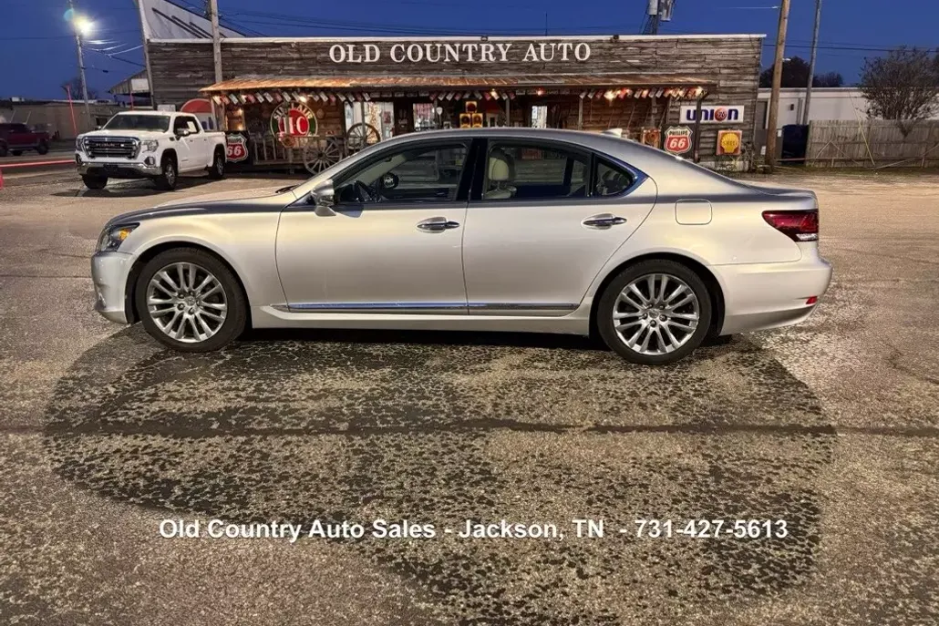 2014 Lexus LS 460 photo 1