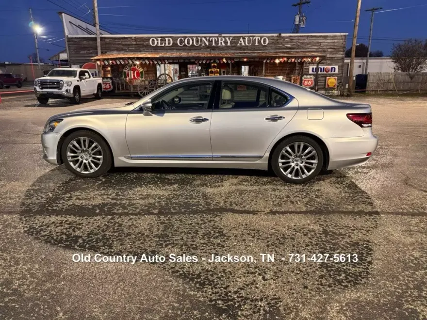 2014 Lexus LS 460 photo 1