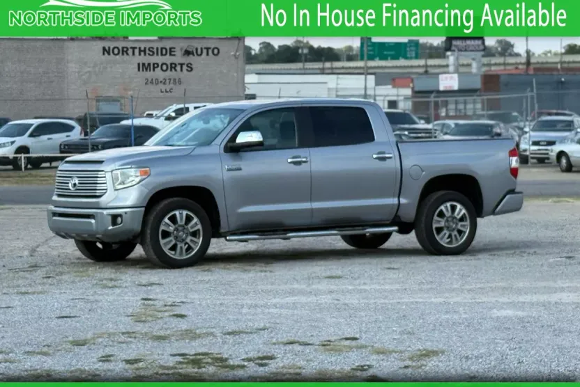 2015 Toyota Tundra Platinum CrewMax photo 1