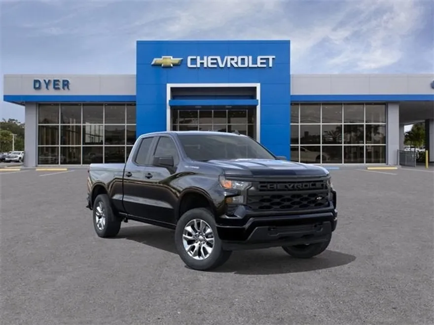 2026 Chevrolet Silverado 1500 Custom photo 1