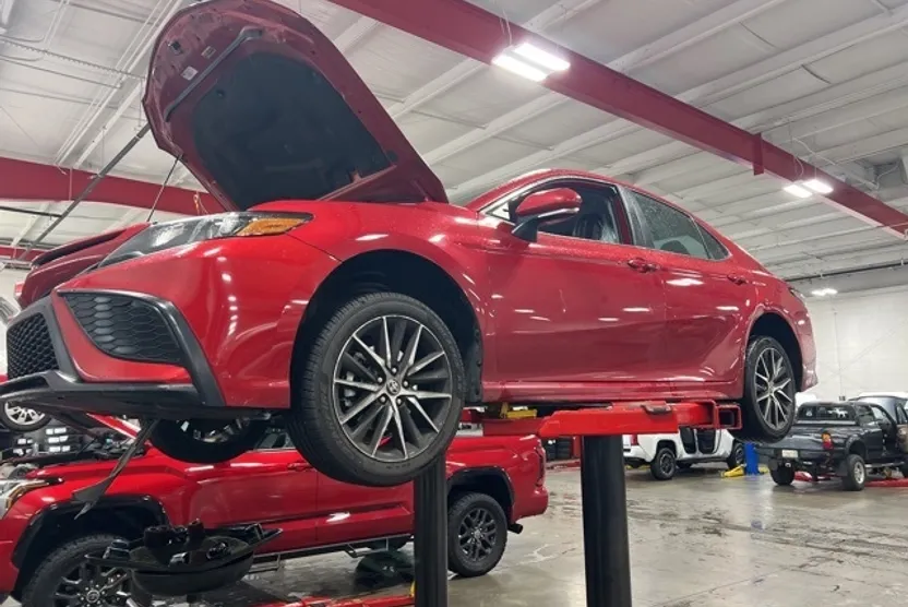2022 Toyota Camry SE photo 1