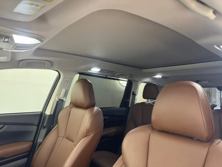 2023 Subaru Ascent Touring photo 1