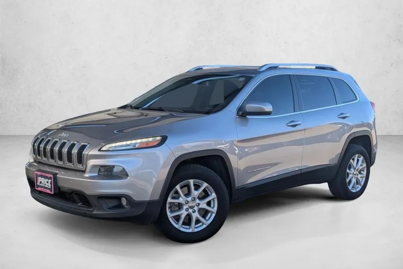 2014 Jeep Cherokee Latitude Sport photo 1
