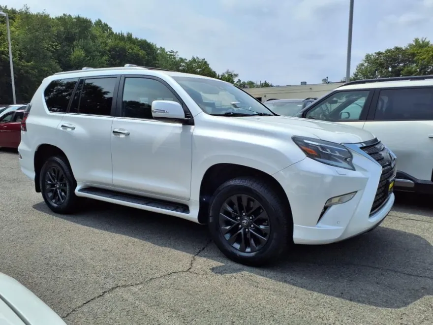 2023 Lexus GX 460 Base photo 1