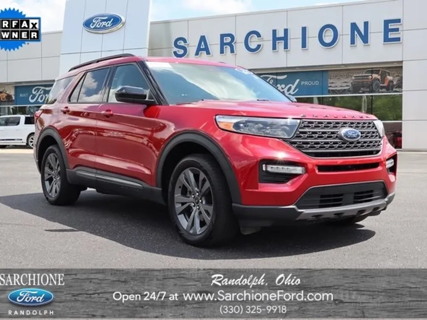 2022 Ford Explorer XLT photo 1