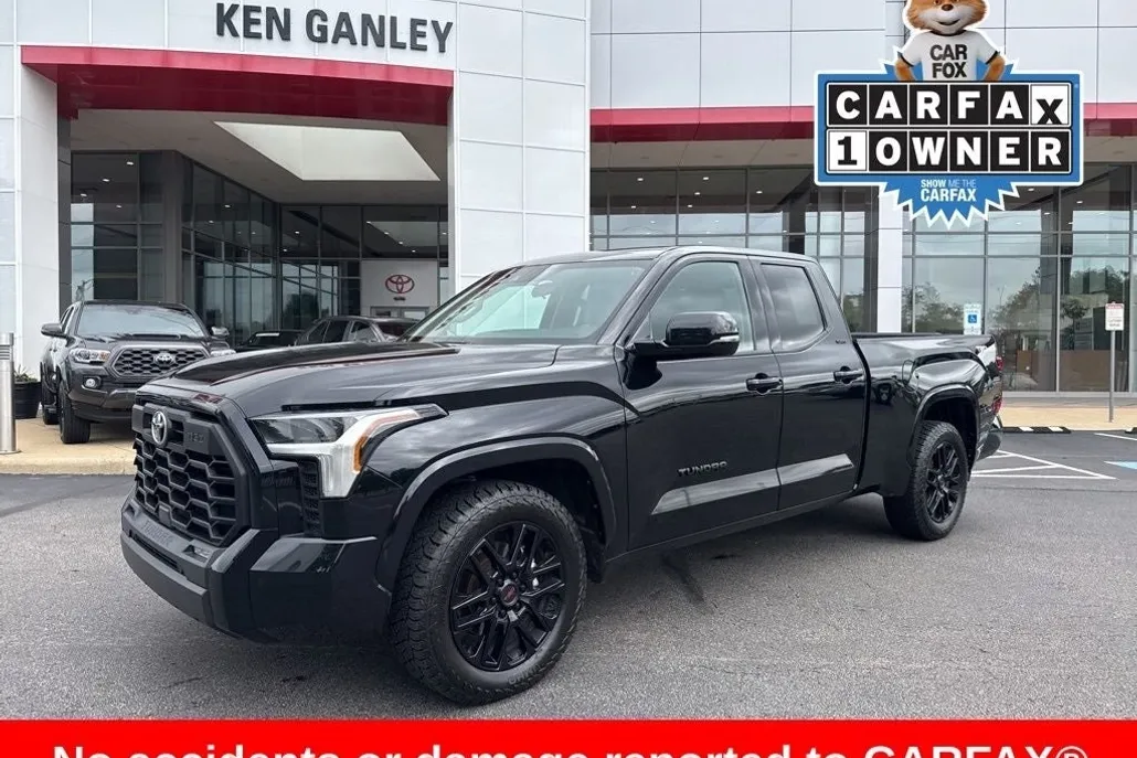 2022 Toyota Tundra SR5 photo 1
