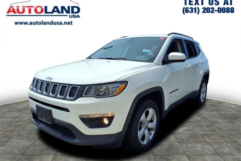 2019 Jeep Compass Latitude photo 1