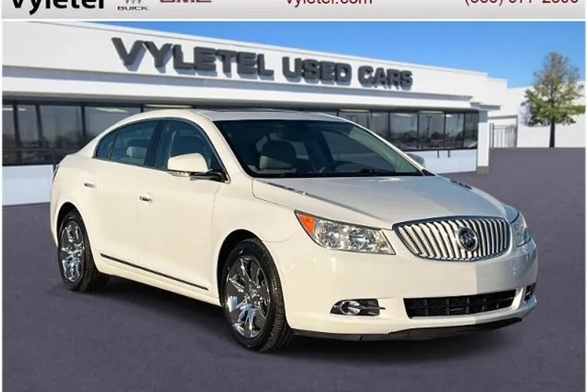 2010 Buick LaCrosse CXL photo 1