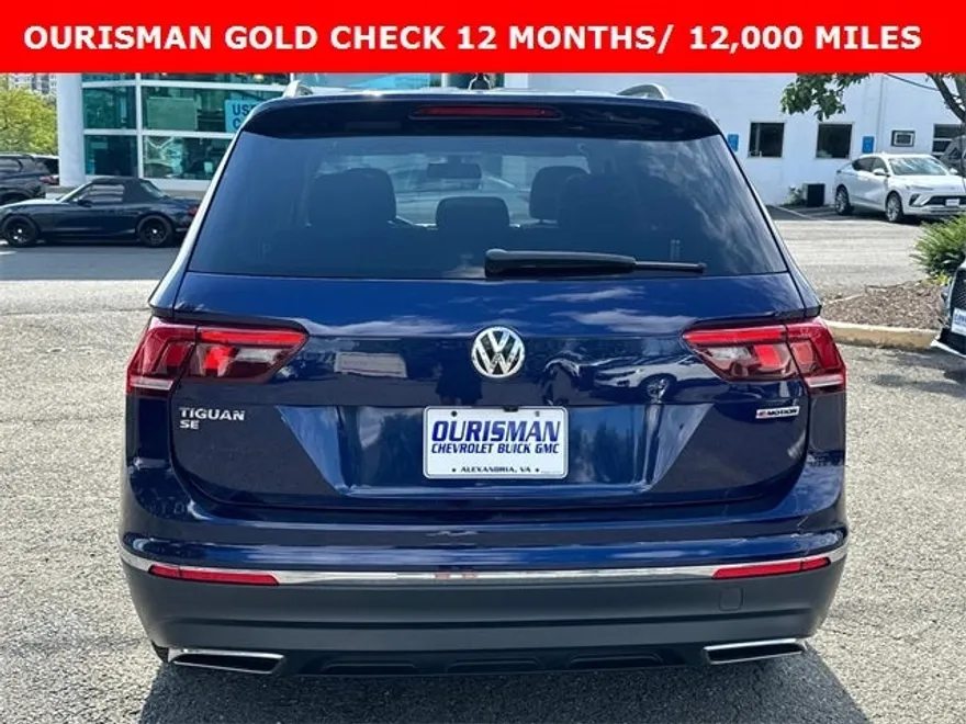 2021 Volkswagen Tiguan SE photo 1