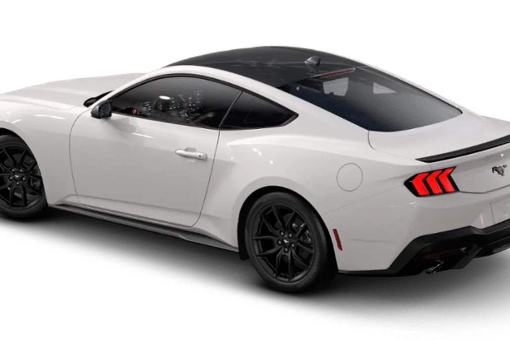 2025 Ford Mustang EcoBoost photo 1