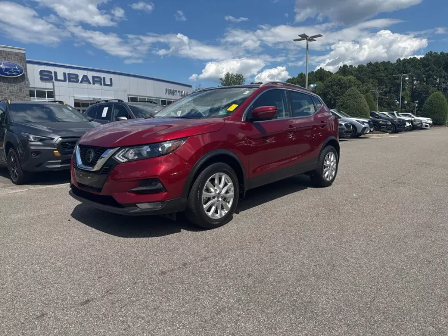 2021 Nissan Rogue Sport SV photo 1