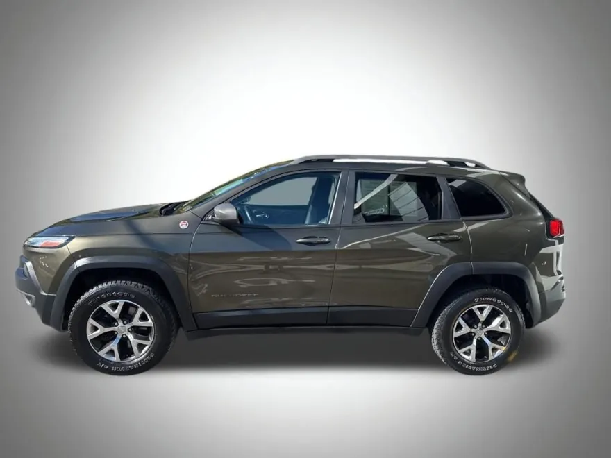 2014 Jeep Cherokee Trailhawk photo 1
