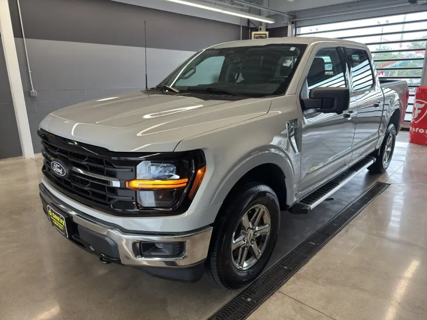 2024 Ford F-150 XLT photo 1