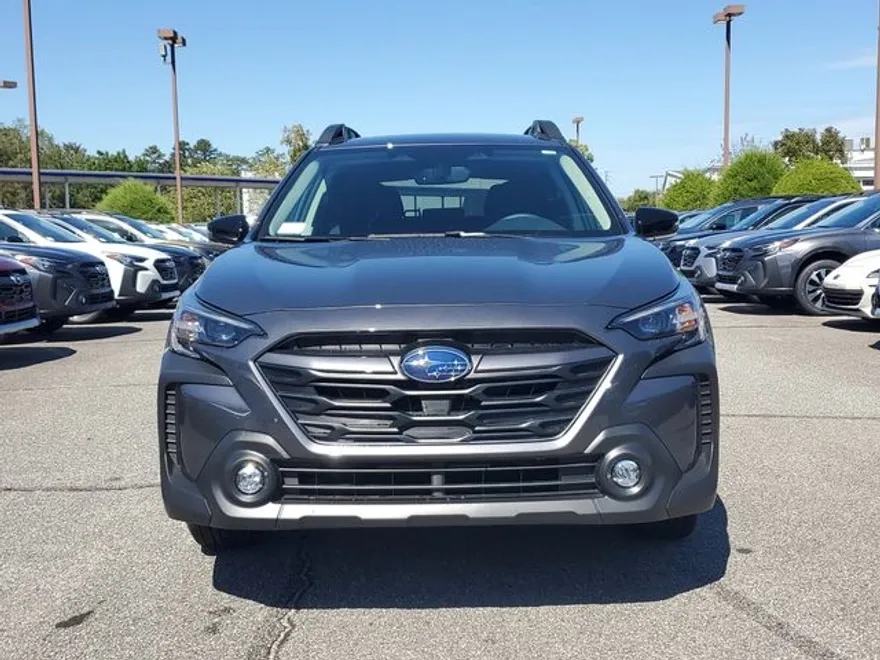 2025 Subaru Outback Premium photo 1