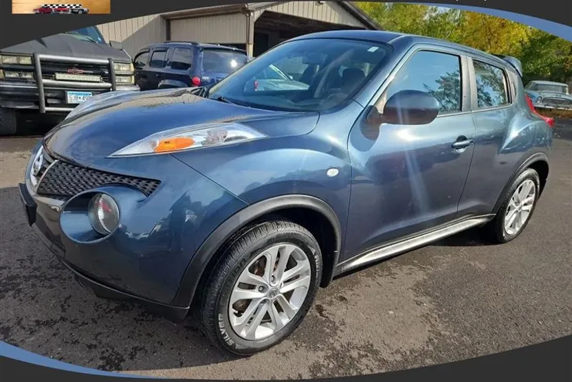 2014 Nissan Juke S photo 1