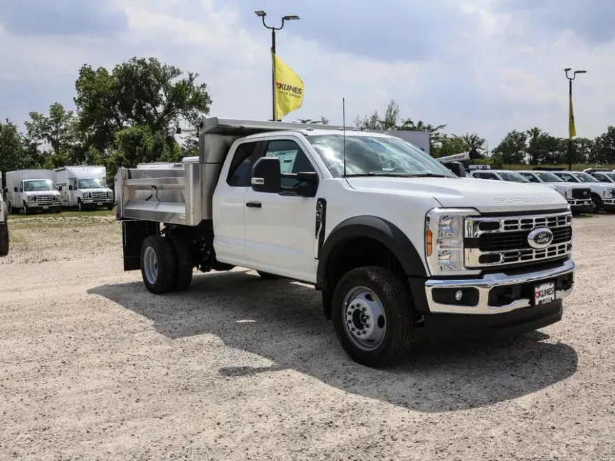 2025 Ford F-450 XL photo 1