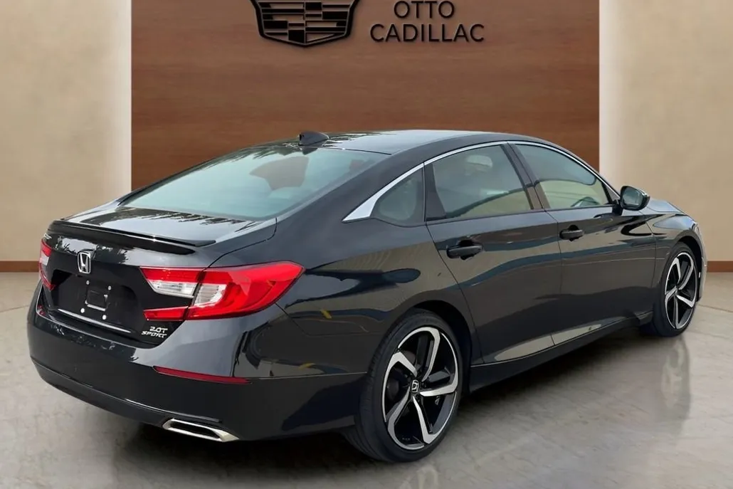 2019 Honda Accord Sport 2.0T photo 1