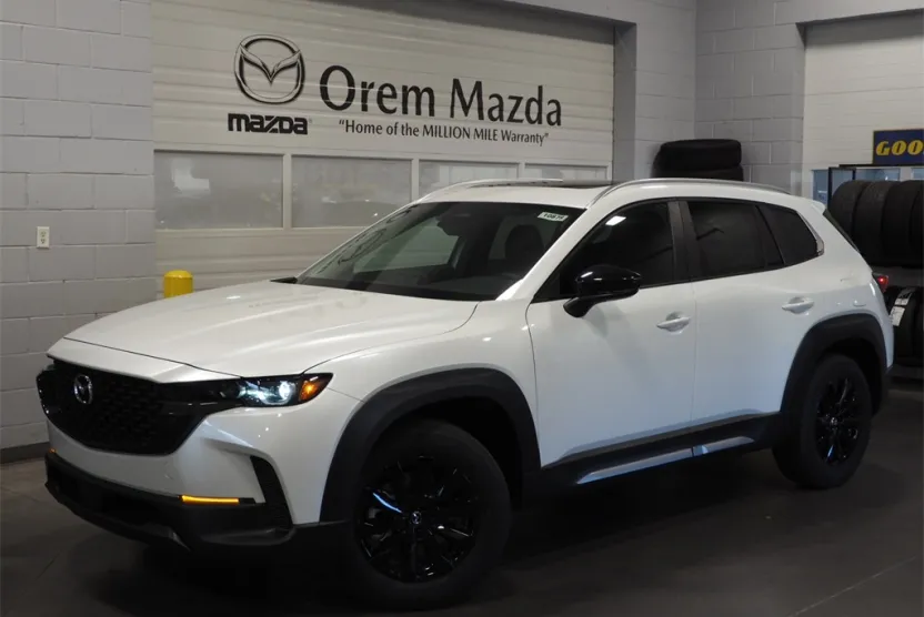 2025 Mazda CX-50 2.5 S Premium photo 1