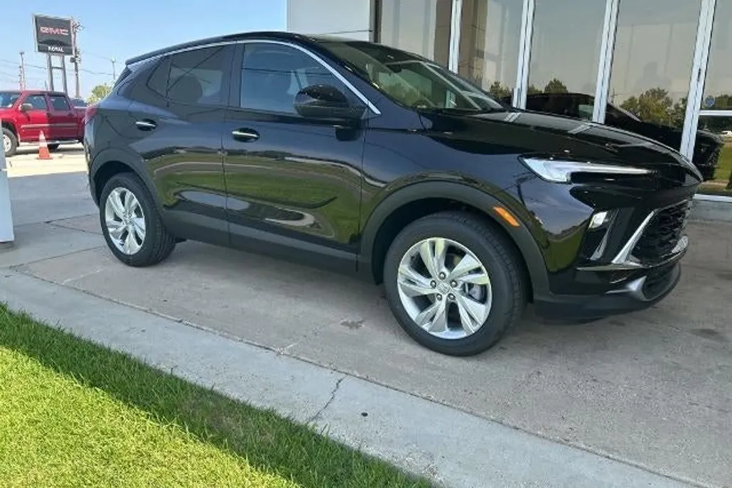 2026 Buick Encore GX Preferred photo 1