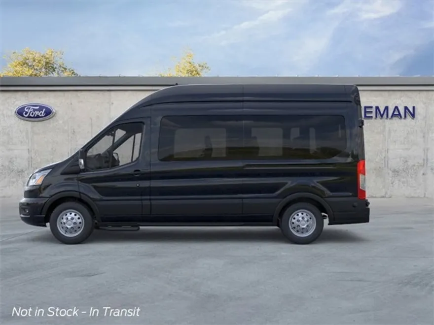 2025 Ford Transit photo 1