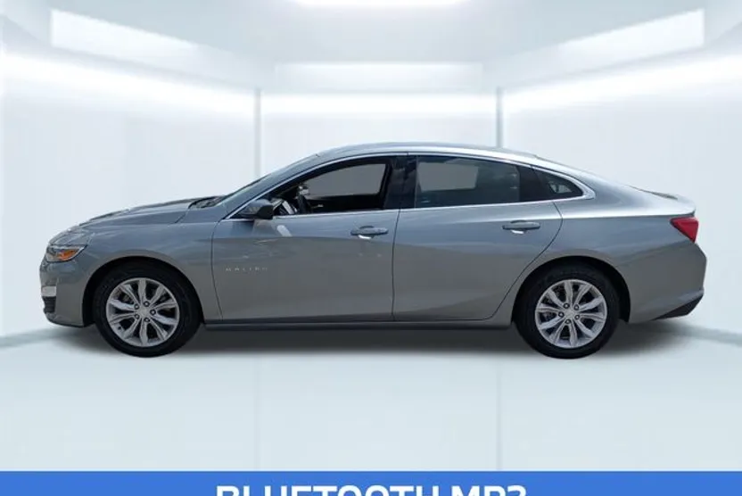 2023 Chevrolet Malibu 1LT photo 1