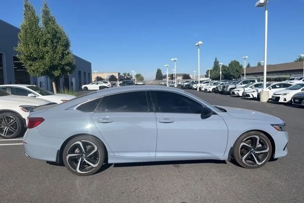 2022 Honda Accord Sport SE 1.5T photo 1
