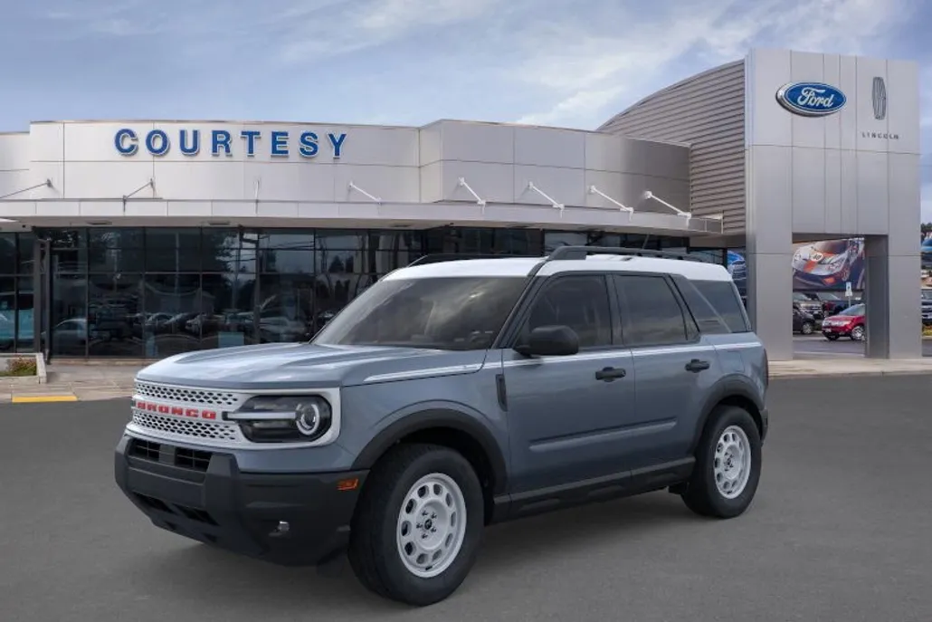 2025 Ford Bronco Sport Heritage photo 1