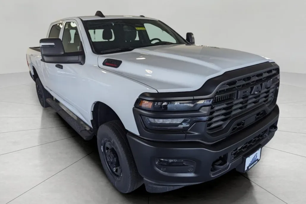 2025 Ram 2500 Tradesman photo 1