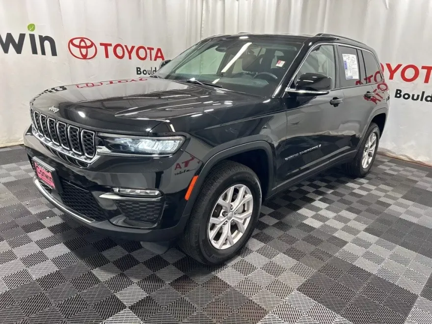 2022 Jeep Grand Cherokee Limited photo 1