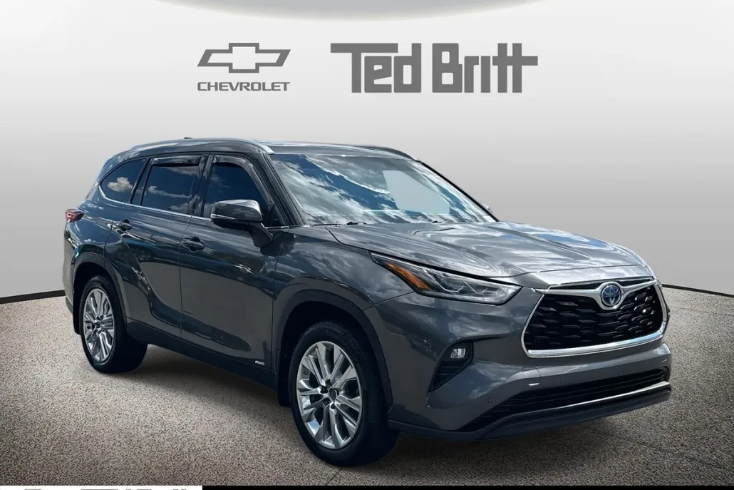 2023 Toyota Highlander Hybrid Limited photo 1