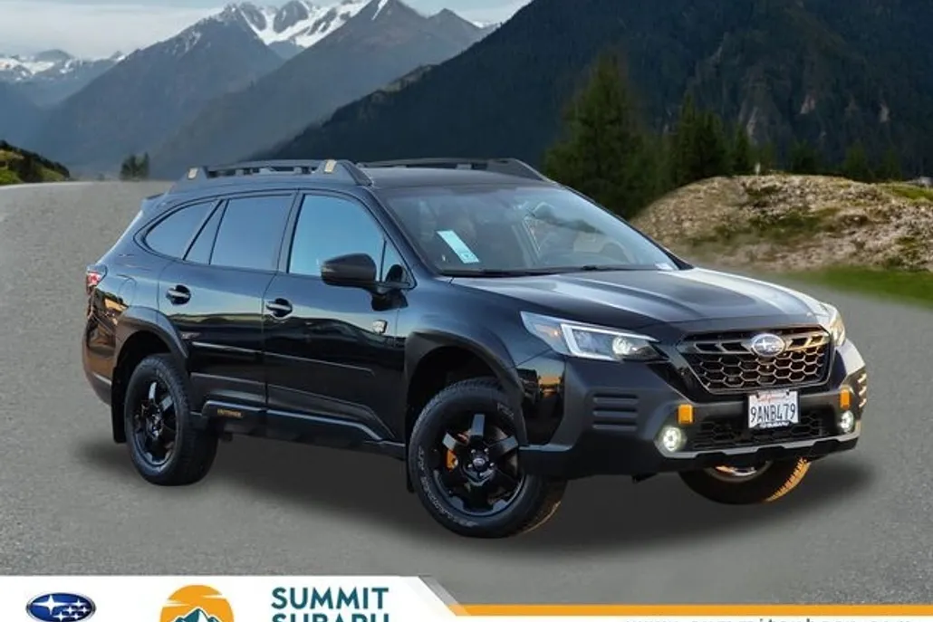 2022 Subaru Outback Wilderness photo 1