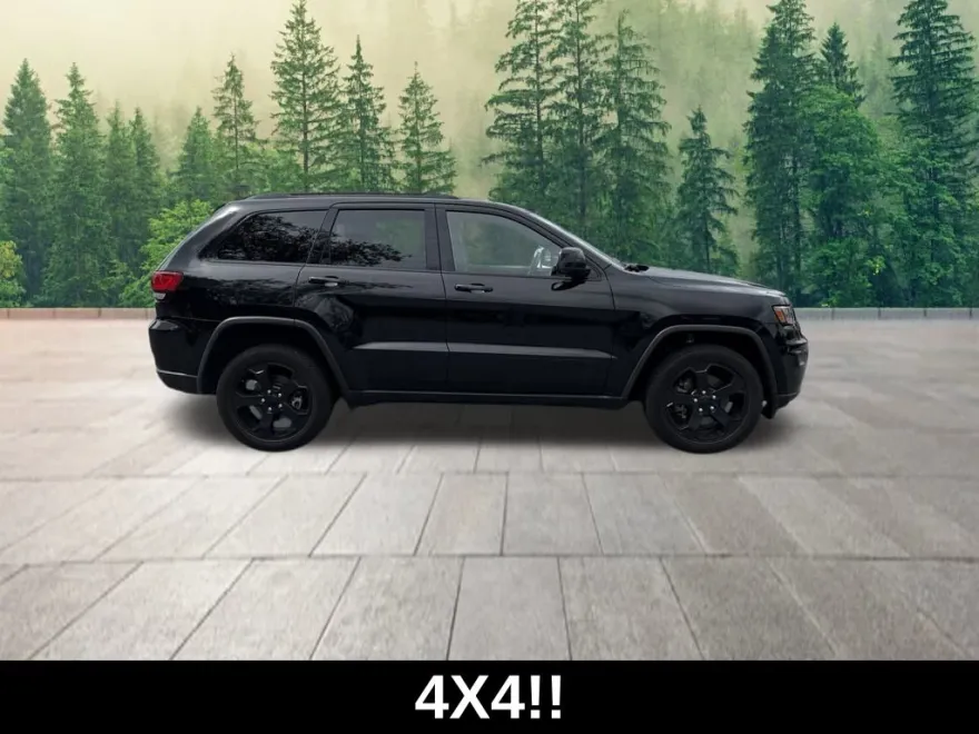 2021 Jeep Grand Cherokee Freedom photo 1