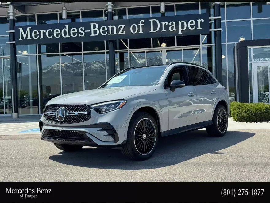 2025 Mercedes Benz GLC 300 4MATIC photo 1