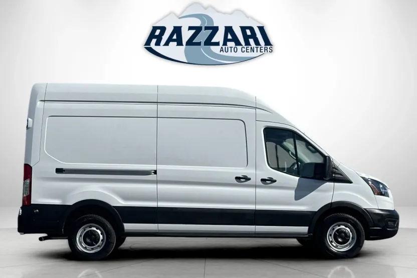2025 Ford Transit Cargo Van photo 1