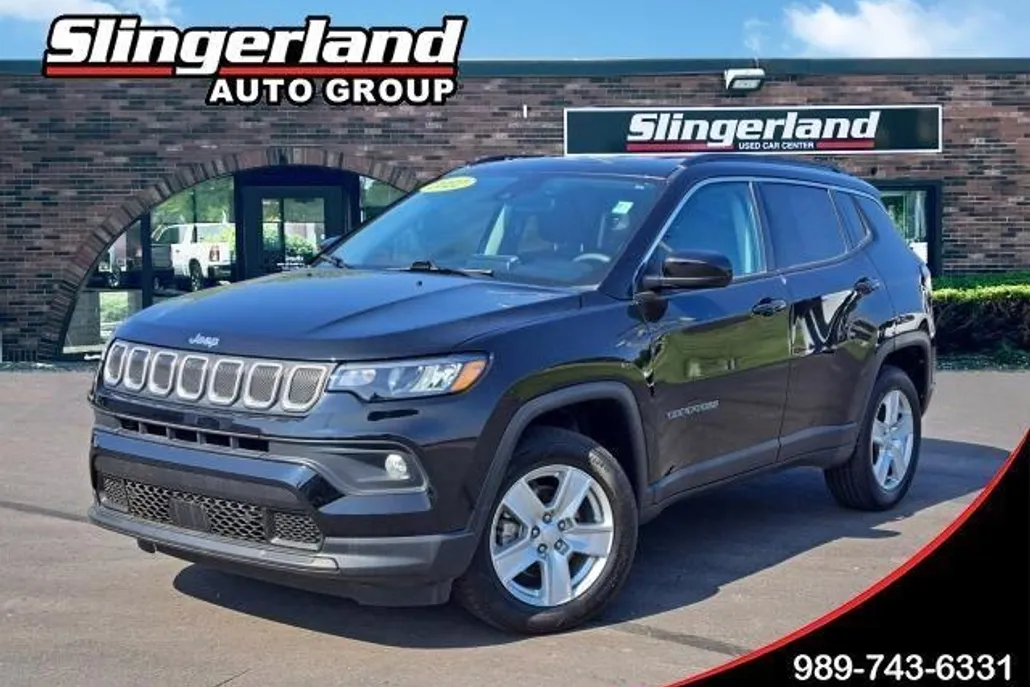 2022 Jeep Compass Latitude photo 1