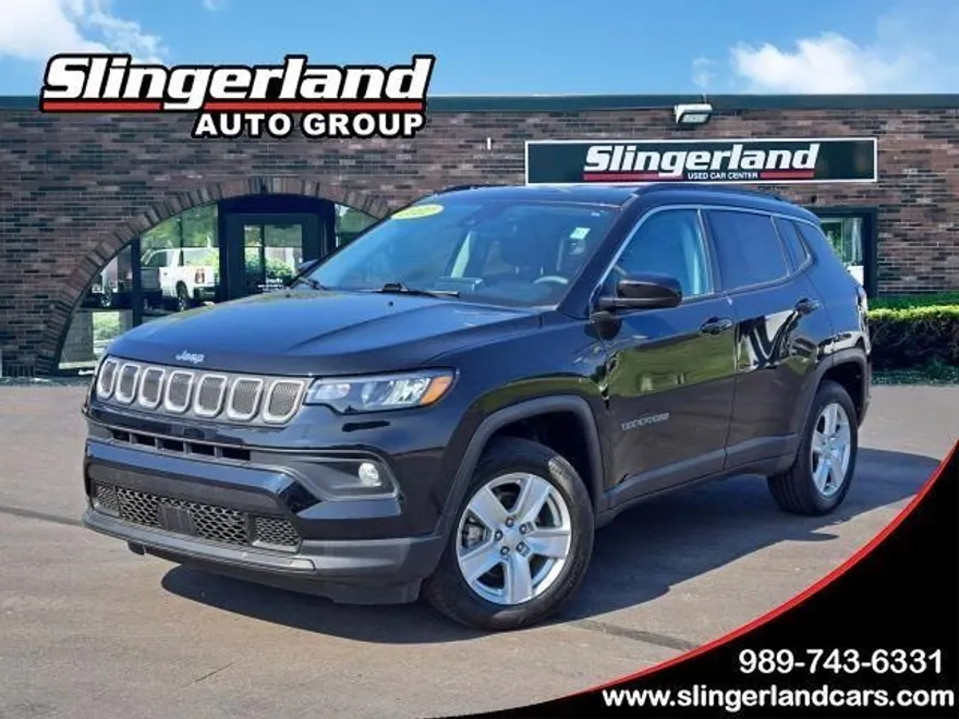 2022 Jeep Compass Latitude photo 1